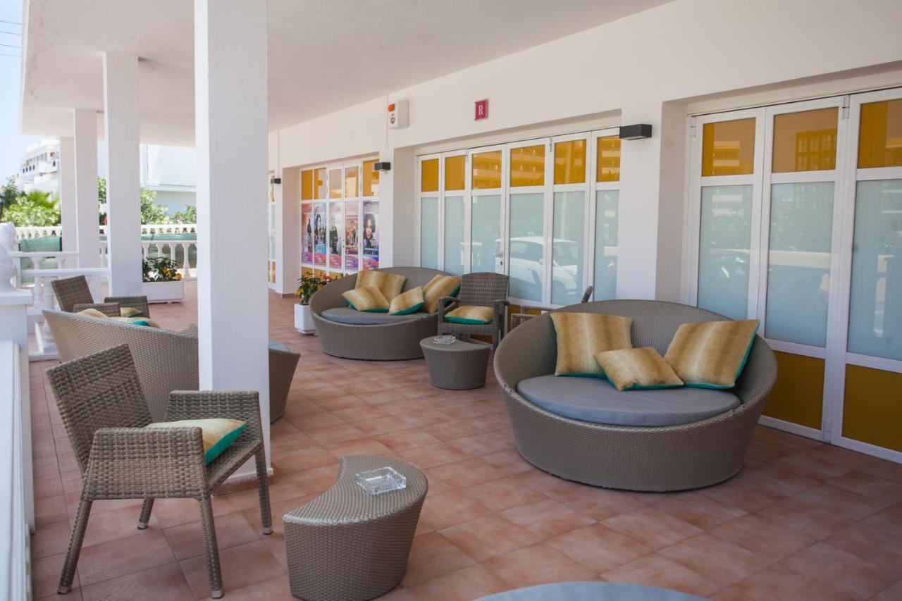 Hostal Los Pinos Es Cana Kültér fotó
